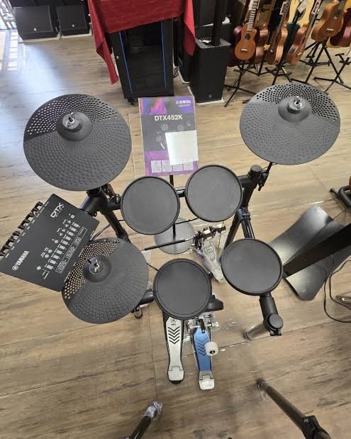 Yamaha dtx452k electronic drum set
